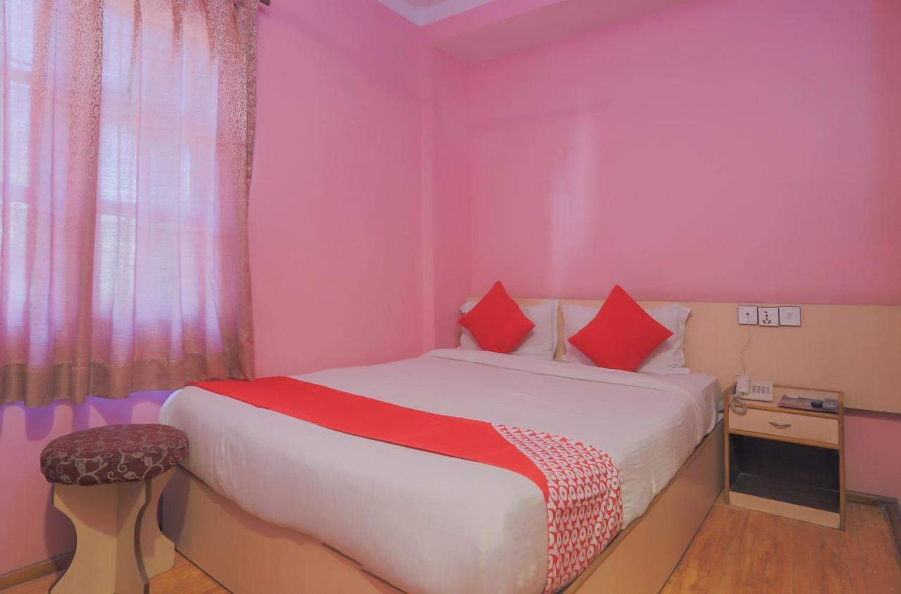Oyo 789 Hotel Shivam Plaza Kathmandu Exterior foto