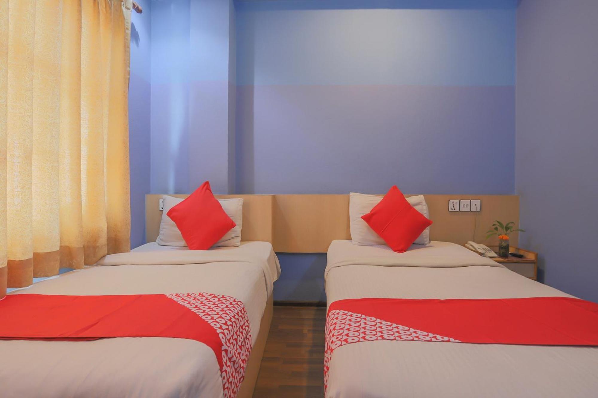 Oyo 789 Hotel Shivam Plaza Kathmandu Exterior foto